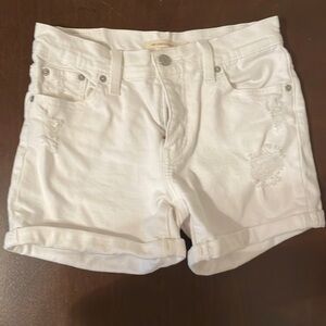 Levi’s mid rise distressed Jean shorts